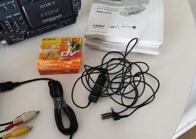 2004 Sony Handycam Digital HD Vodeo Camera Recorder HDR-FX1 - 82661bed 3a44 4d35 a836 50b83736f546
